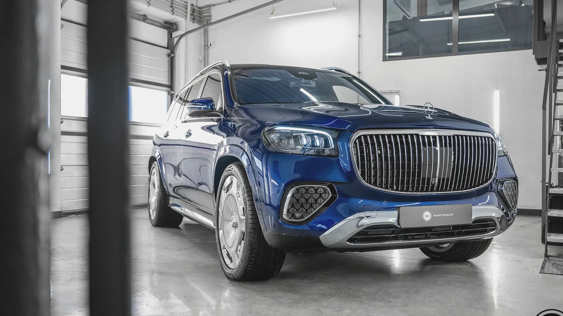 GLS 550 Maybach w prywatnym detailing studio
